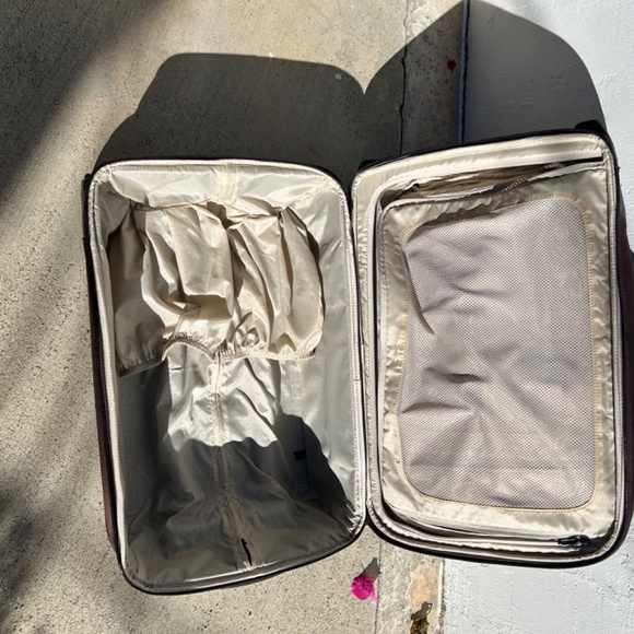 Tumi Tech backpack style small suitcase - Picture 8 of 10